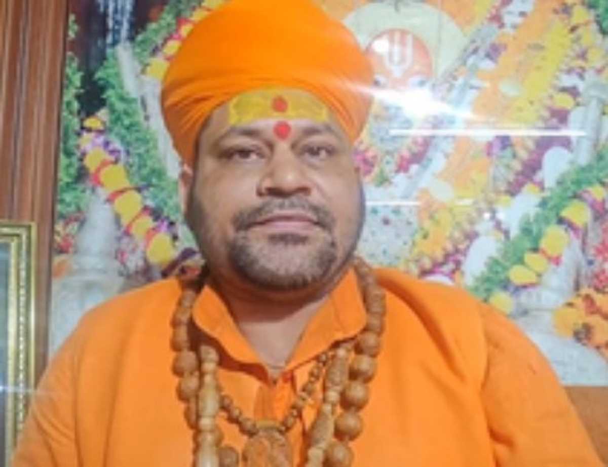 अफजल अंसारी का बयान सनातन संस्कृति का अपमान, तत्काल क‍िया जाए गिरफ्तार : महंत राजू दास